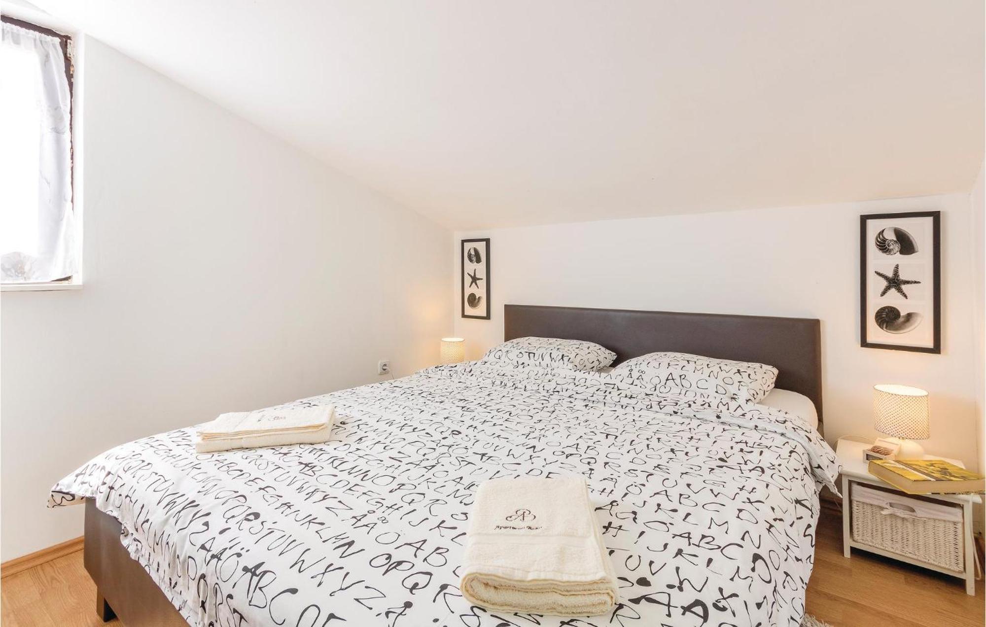 Amazing Apartment In Medulin With Wifi Zewnętrze zdjęcie