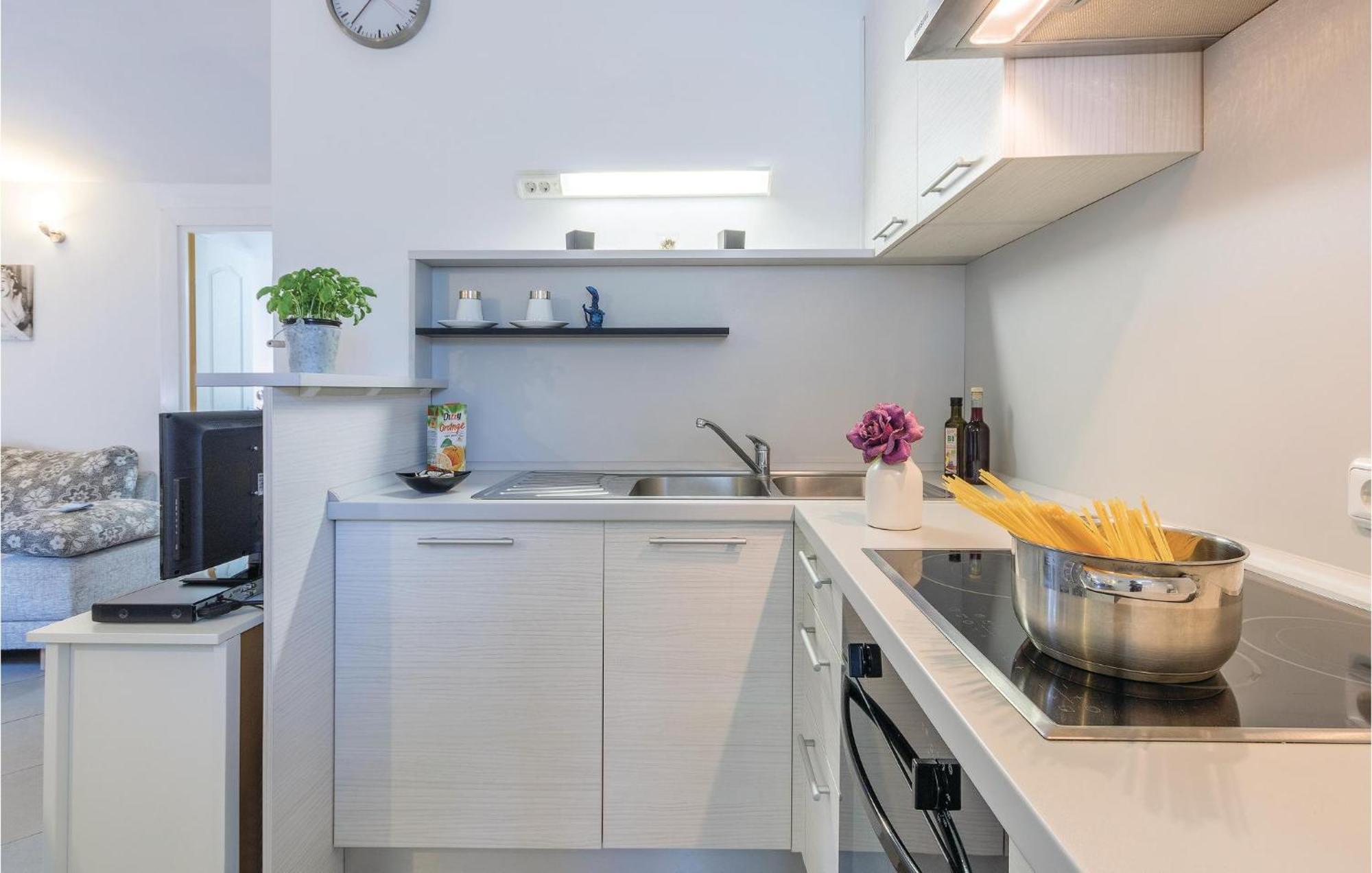 Amazing Apartment In Medulin With Wifi Zewnętrze zdjęcie